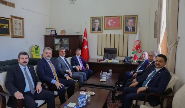 AK Parti Şanlıurfa Heyeti TBMM’de Buluştu