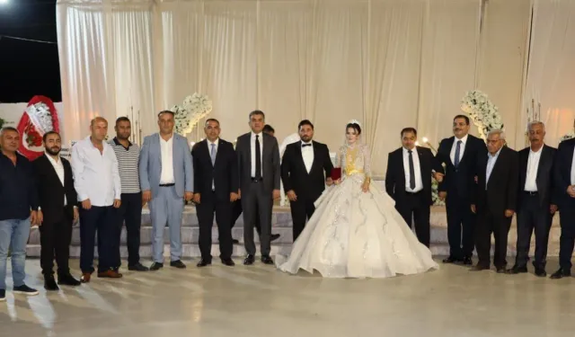 Şanlıurfa’da Siyasi İsimleri Bir Araya Getiren Düğün