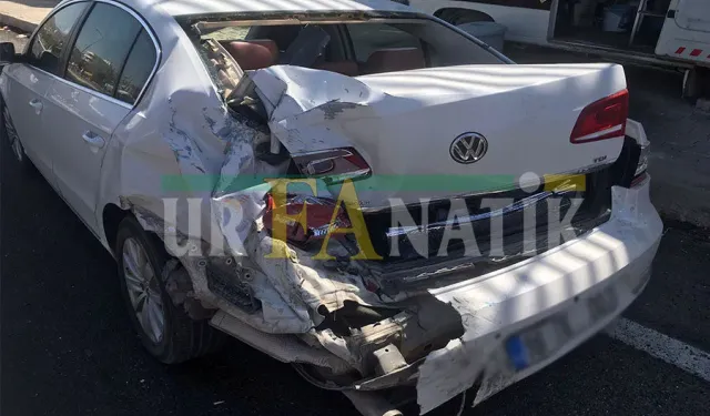 Şanlıurfa'da Freni Patlayan Kamyonet Araçların Arasına Daldı: Yaralılar Var